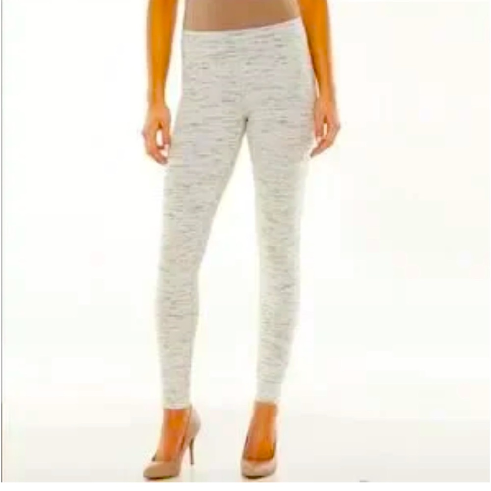 A NEW DAY NWOT women's SUPER SOFT JOGGERS
